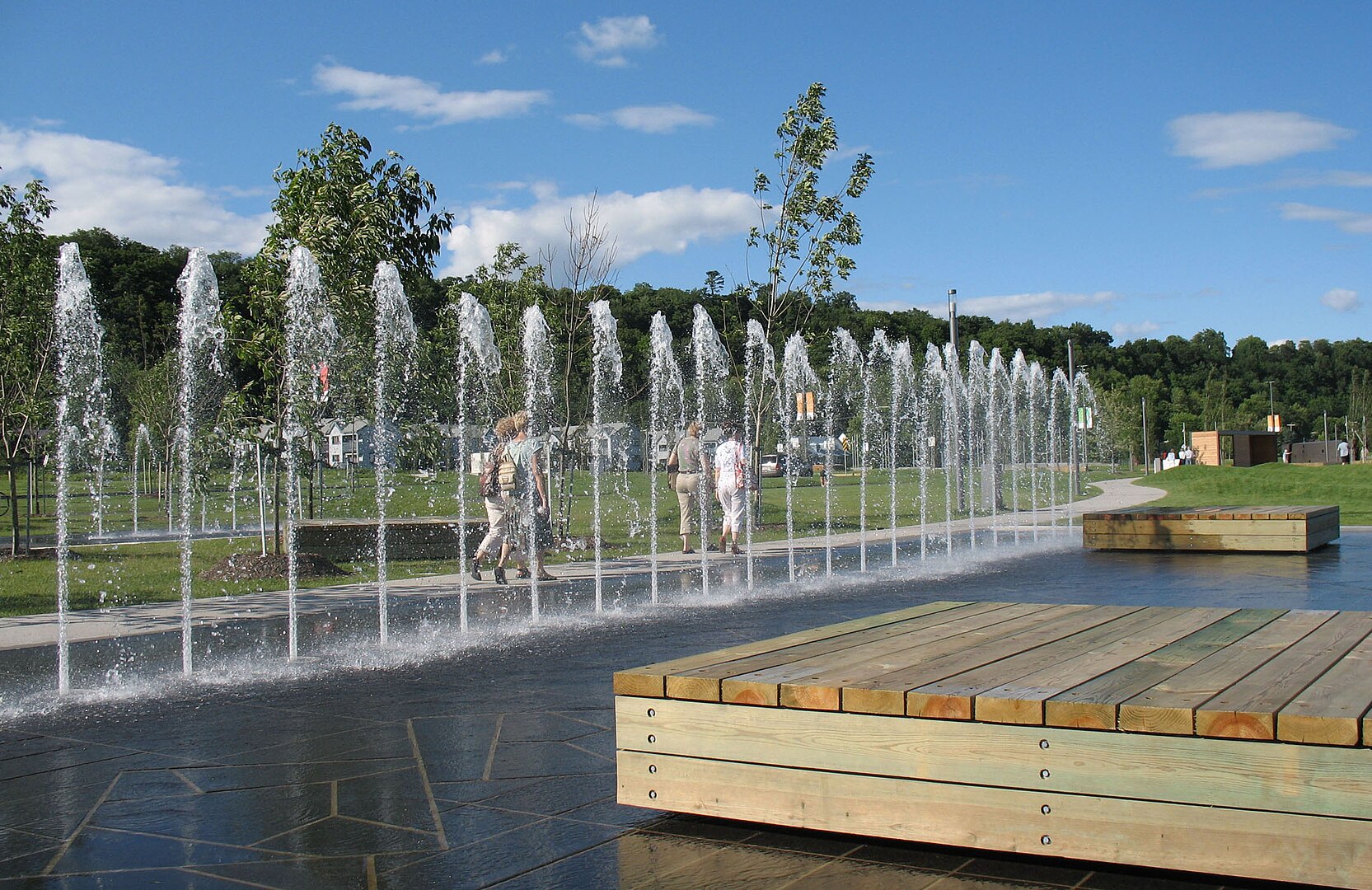 Quai des Flots, promenade Samuel-De Champlain à Québec. Par Gilbert Bochenek — Travail personnel, CC BY 3.0.