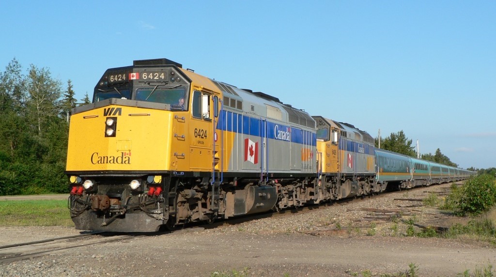 Le train Océan qui dessert le Nouveau-Brunswick. Par Redlodger - Wikipedia. -  CC BY-SA 3.0, 