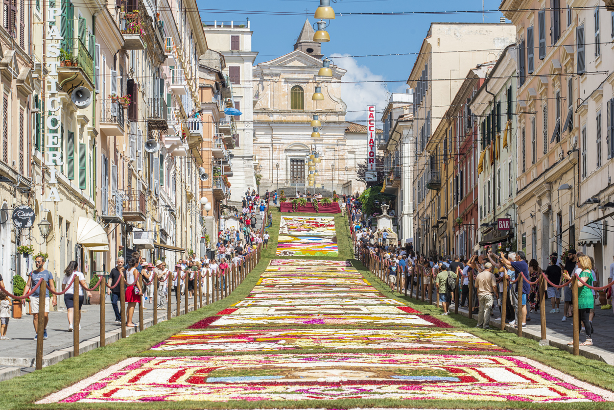 L’ Infiorita - Tapis de fleurs