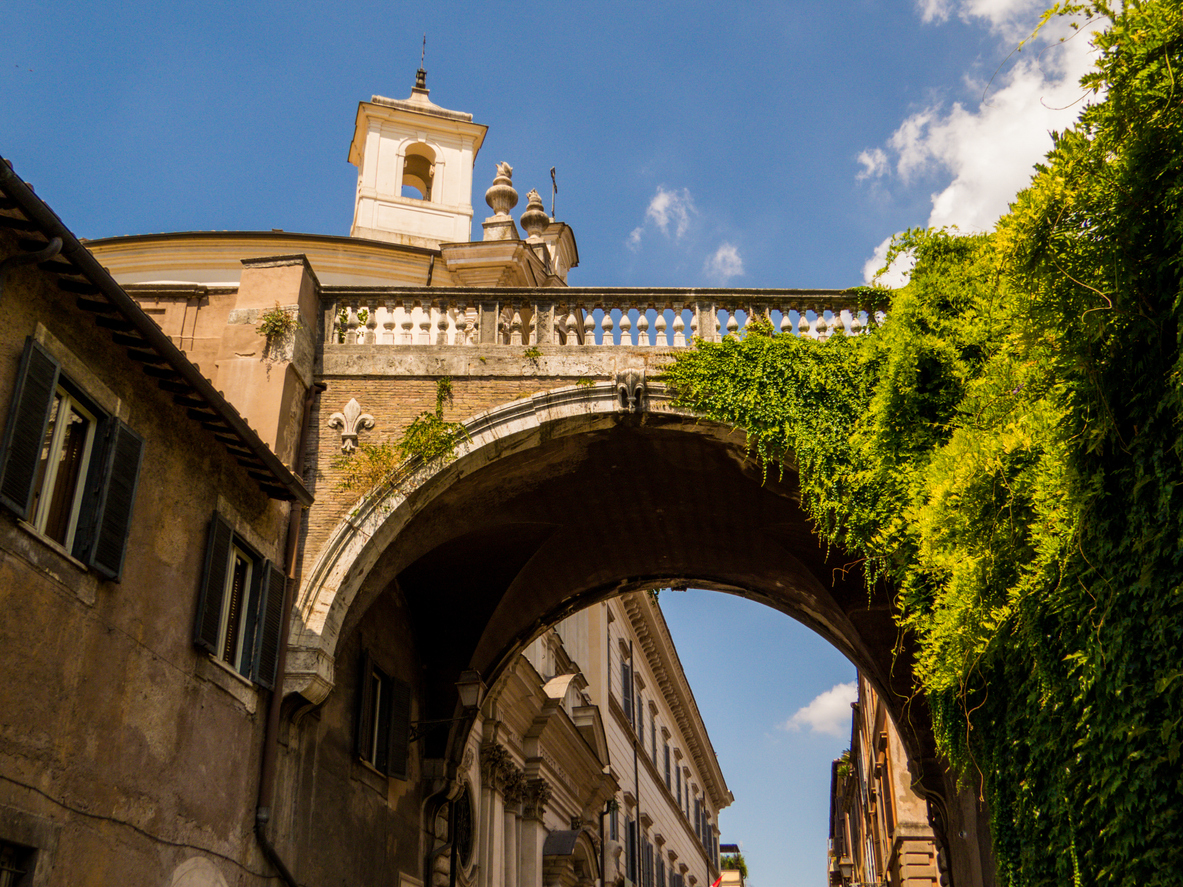 Deux des plus jolies rues de Rome