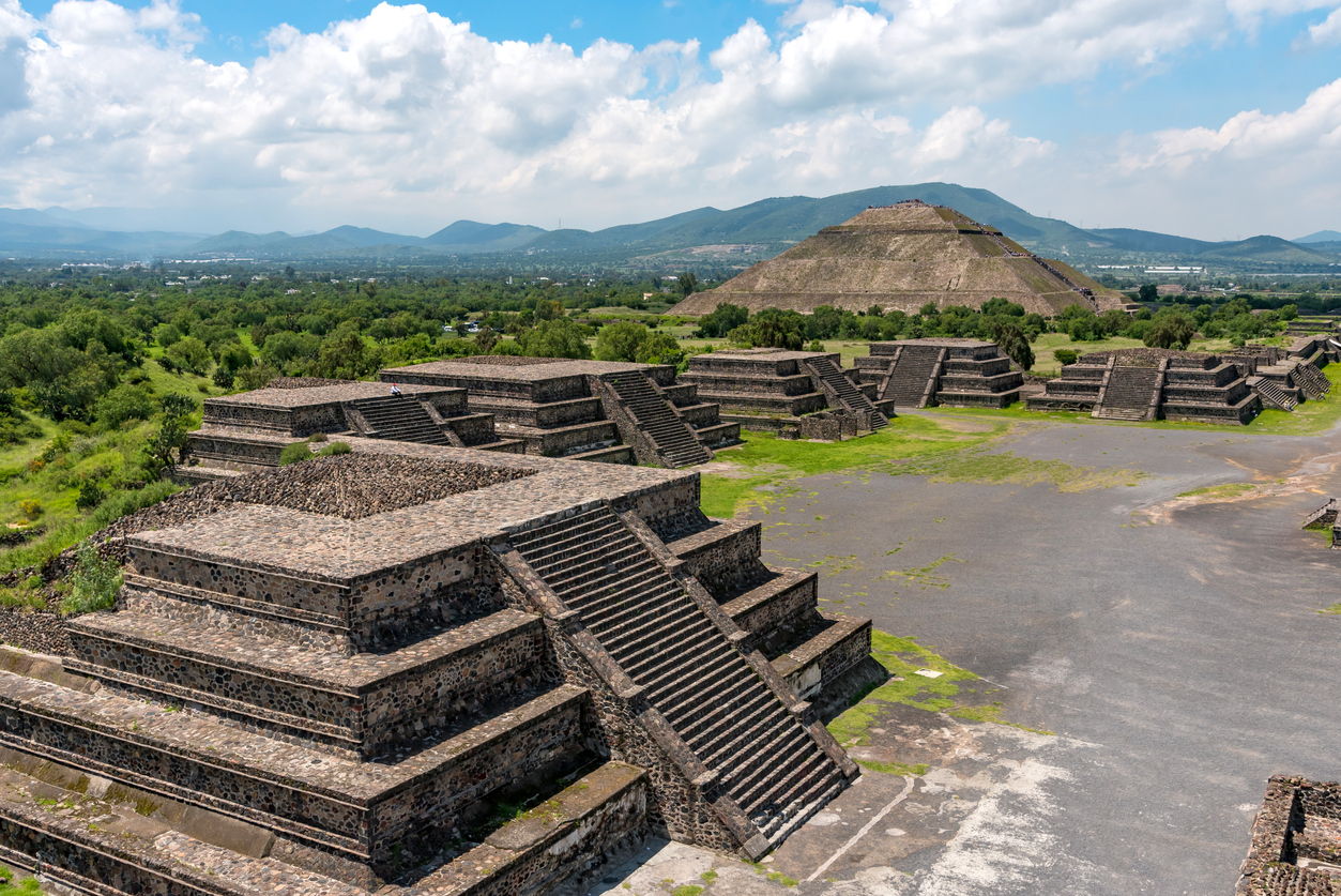 Les mystères de la pyramide du Soleil