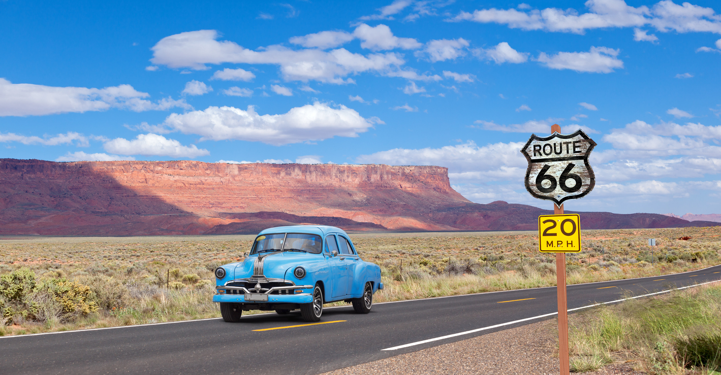 La route 66 traverse le parc national de Petrified Forest.  ©  iStock / Grafissimo