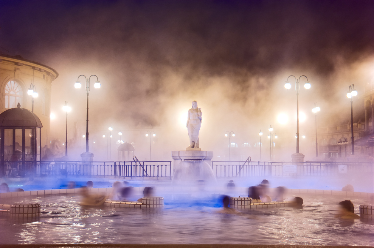 Les bains thermaux hongrois