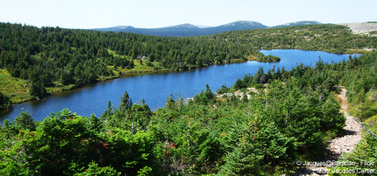3 longues randonn&eacute;es au Qu&eacute;bec