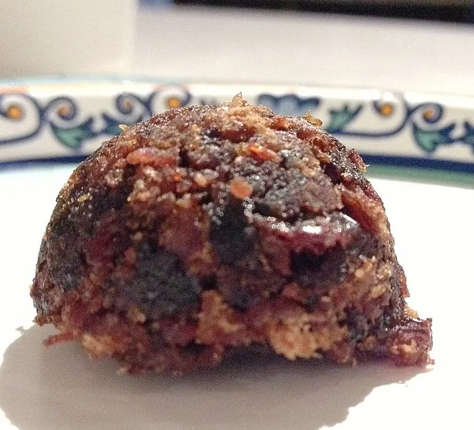 Boule de pemmican  CC BY 2.0 - Jen Arrr photo recadrée