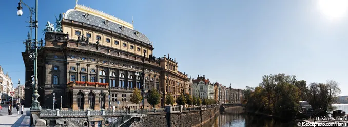 Théâtre national | ©IStockphoto/Hanis