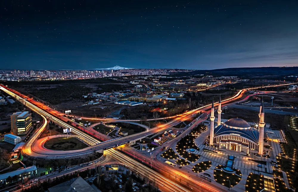 Mosquée Ahmet Hamdi Aksek, Ankara, Turquie | © Guner_Gulyesil