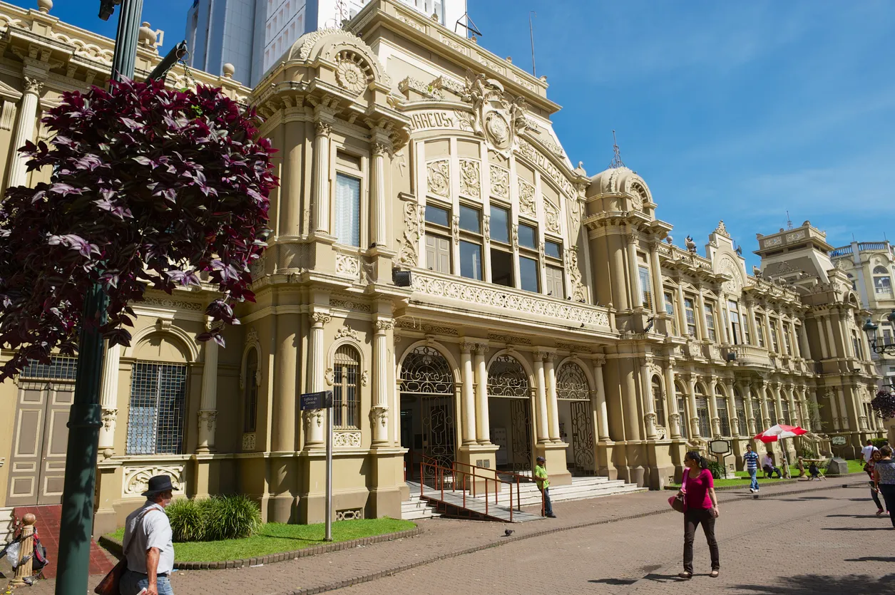 L'édifice de la Poste centrale à San José, Costa Rica  | © Dmitry_Chulov