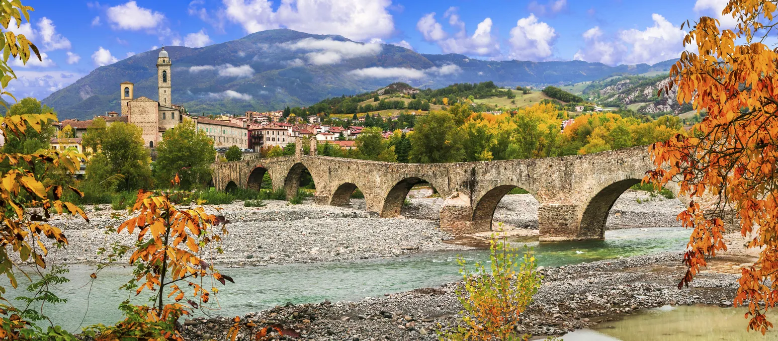 Le village de Bobbio en Émilie-Romagne, Italie  © iStock / Freeartist