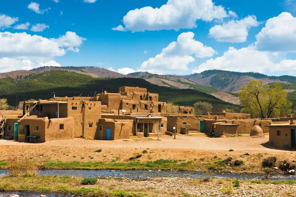Taos Pueblo ©iStockphoto.com/JacobH 