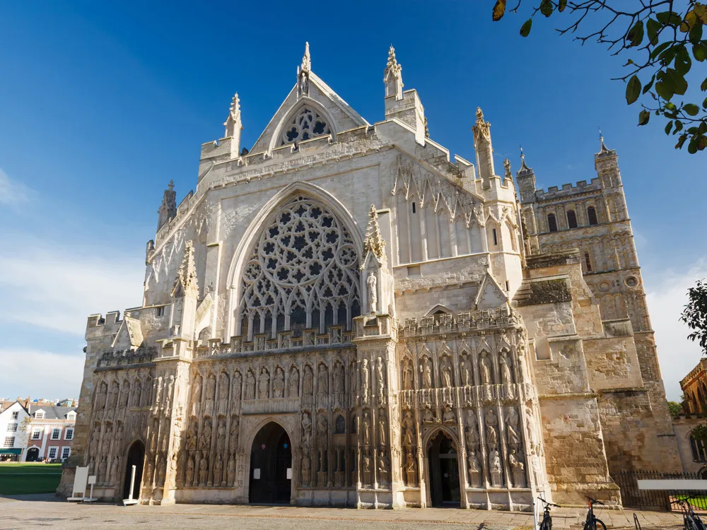 Cathédrale d’Exeter, Angleterre, Royaume-Uni | © ianwool