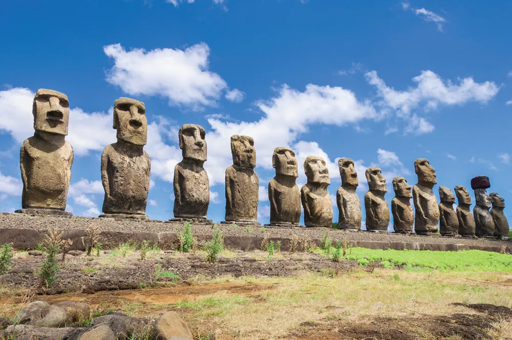 Ahu Tongariki. 	©iStockphoto / AlbertoLoyo