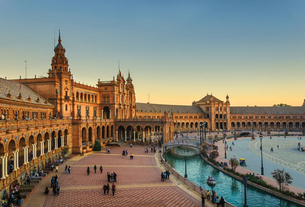 La Plaza de España de Séville | © iStockphoto.com/Ruhey 