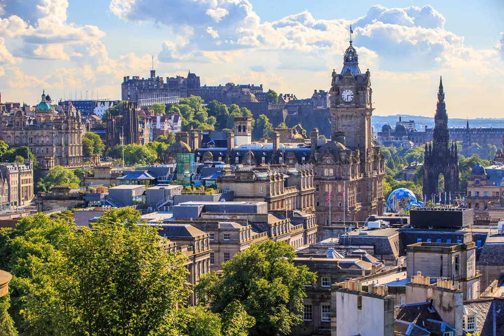 Edimbourg | ©istockphoto.com/bnoragitt