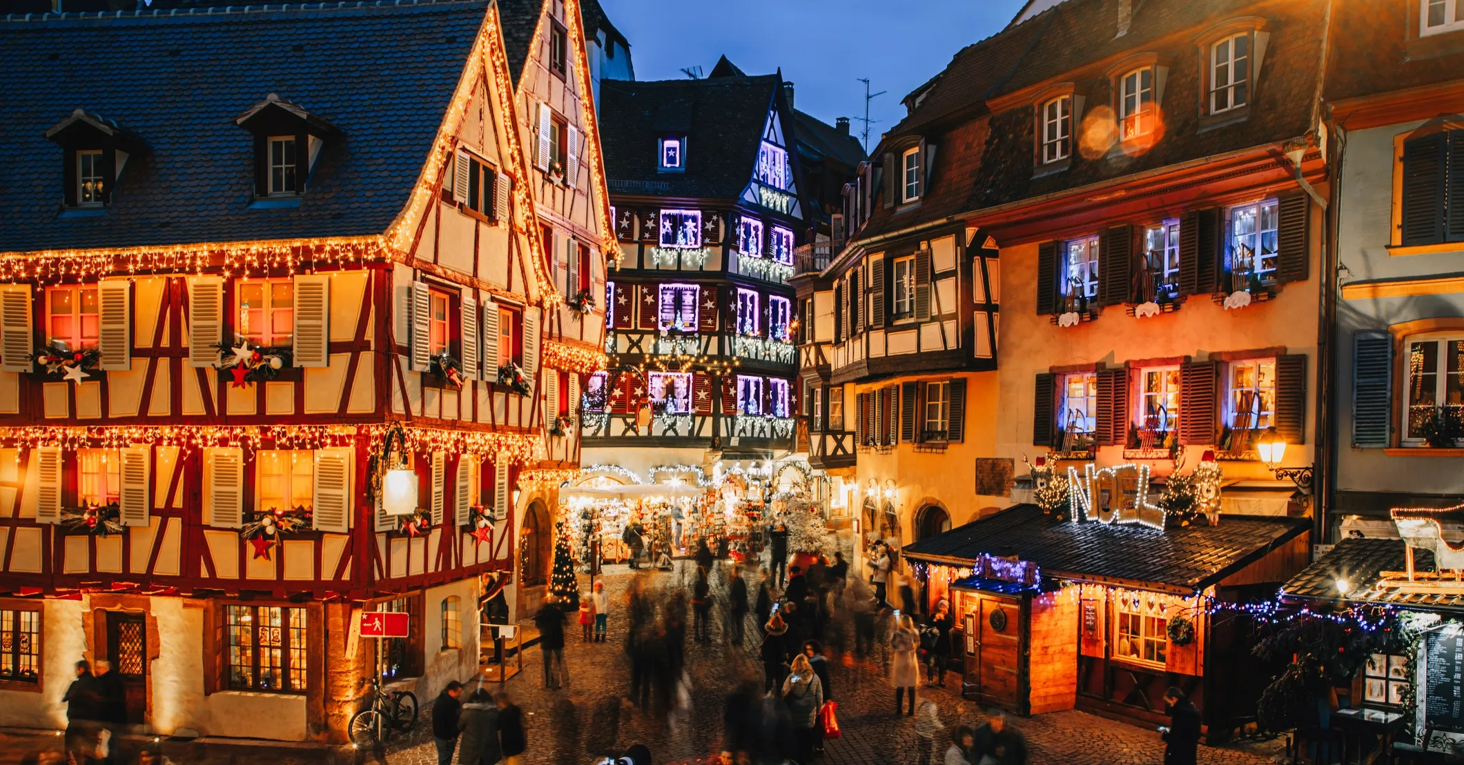 Colmar et son décor de Noël © iStock / Sami Sert