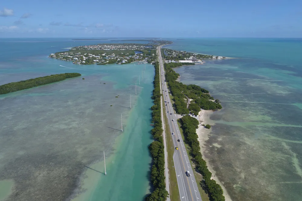 En route vers les Keys, Floride | © iStockphoto.com/felixmizioznikov