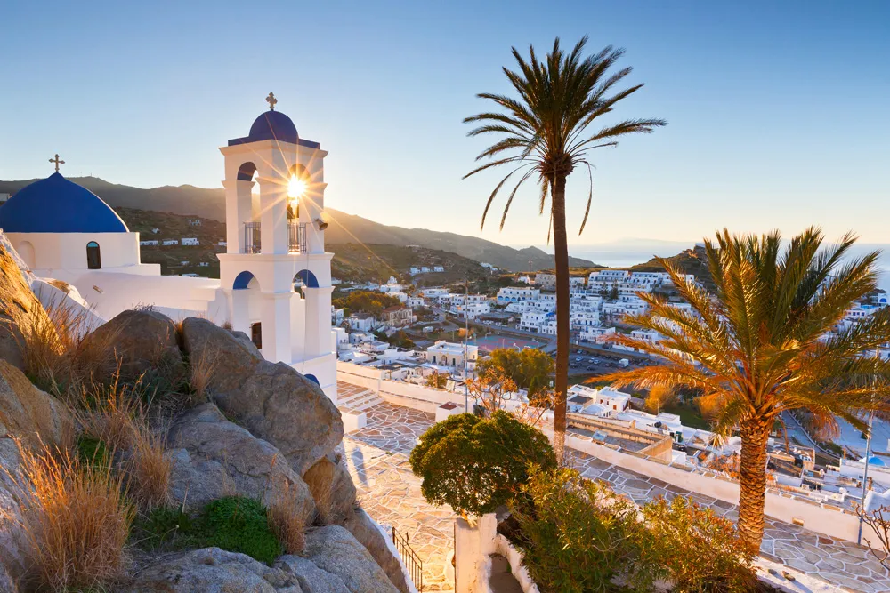 Chora, Íos, Cyclades | © milangonda