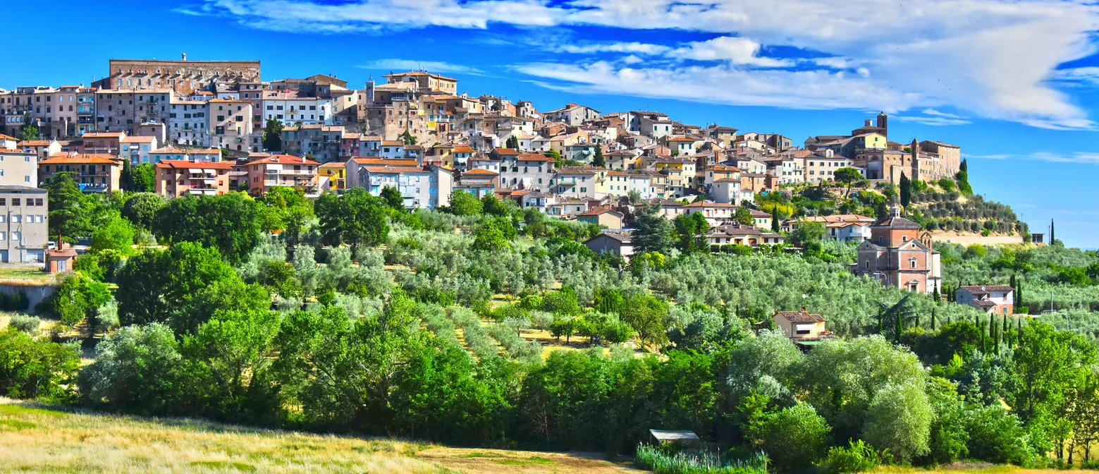 Chianciano Terme, ville thermale, province de Sienne, Toscane
© iStock/monticelllo