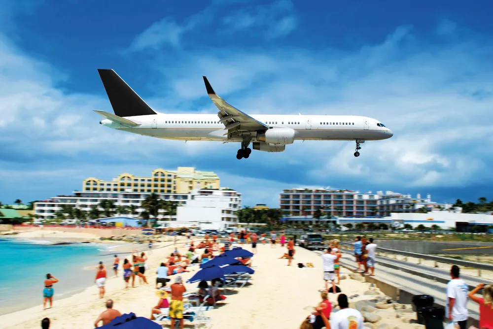 Aéroport de Sint Maarten.  | © iStockphoto.com/hairandbeauty