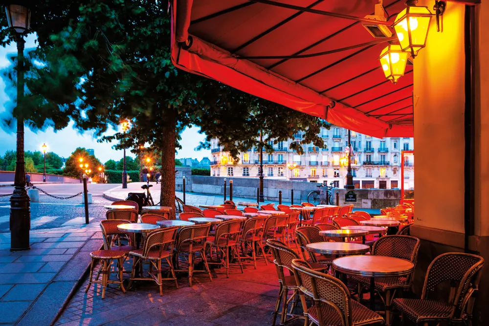 Cafés| © iStockphoto.com/Nikada