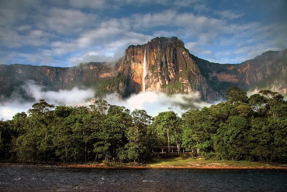 Les chutes du Salto Ángel | iStockphoto.com/alicenerr