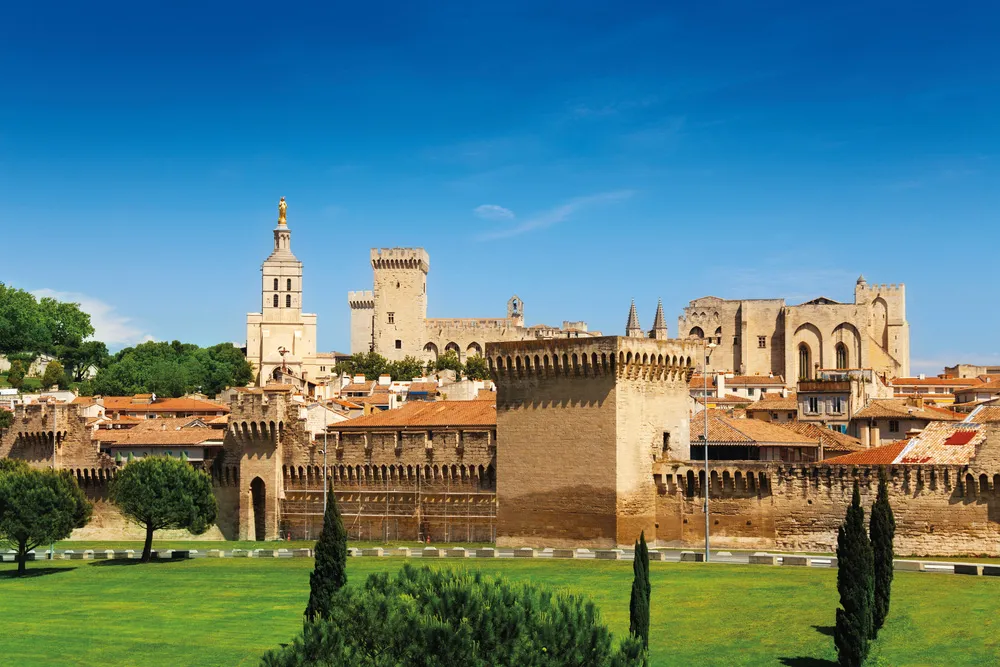 Avignon, région Provence Cöte d'Azur, France. | © iStockphoto.com/SerrNovik