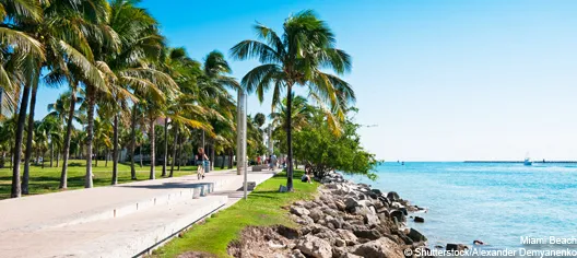 Miami Beach Boardwalk | ©Shutterstock/Alexandre Demyanenko