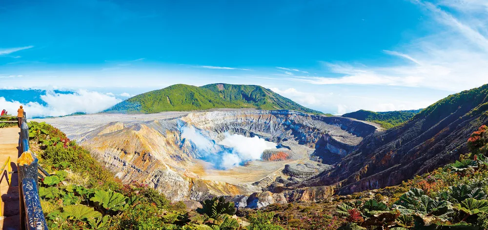 Le Volcán Poás au Costa Rica.©Shutterstock/Michal Sarauer